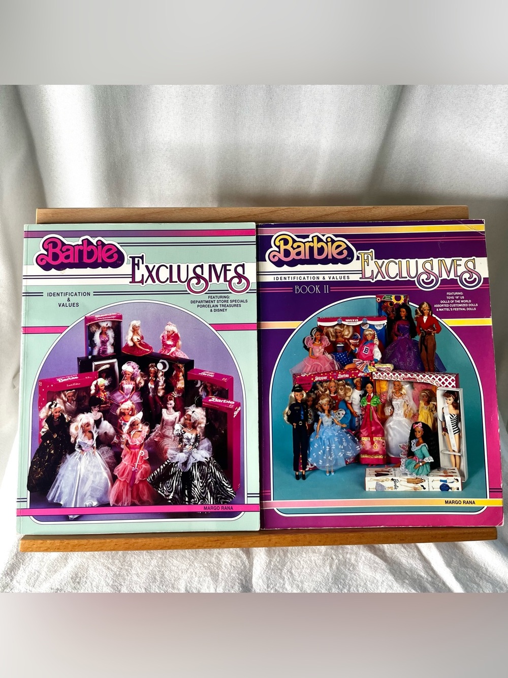 💖 Vintage Barbie Exclusives Identification & Values Books I & II Set Margo Rana